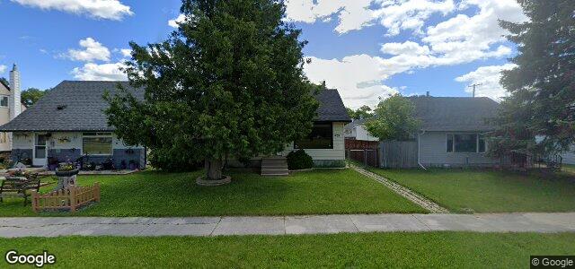 Larawan ng 439 Cairnsmore Street sa Winnipeg, Manitoba