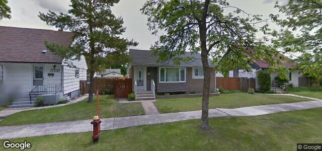 Larawan ng 445 Dalton Street sa Winnipeg, Manitoba