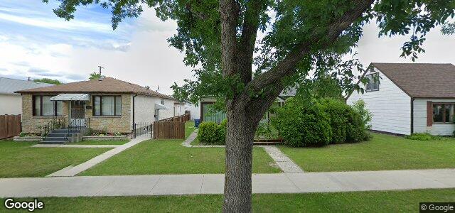 Larawan ng 445 Monreith Street sa Winnipeg, Manitoba