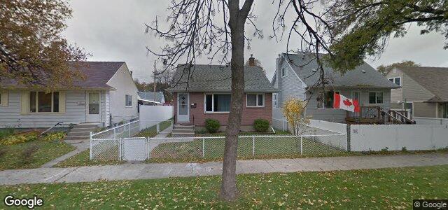 Photo of 465 Airlies Street in Winnipeg, Manitoba