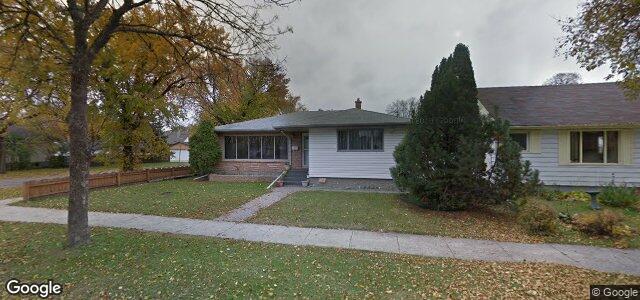 Larawan ng 469 Airlies Street sa Winnipeg, Manitoba