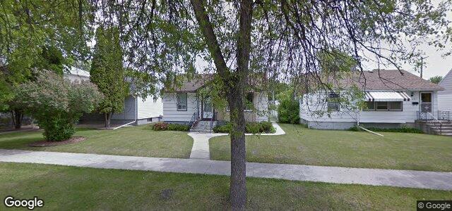 Larawan ng 471 Radford Street sa Winnipeg, Manitoba