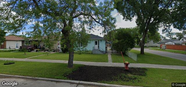 Larawan ng 481 Dalton Street sa Winnipeg, Manitoba