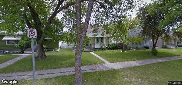 Larawan ng 499 Penninghame Street sa Winnipeg, Manitoba