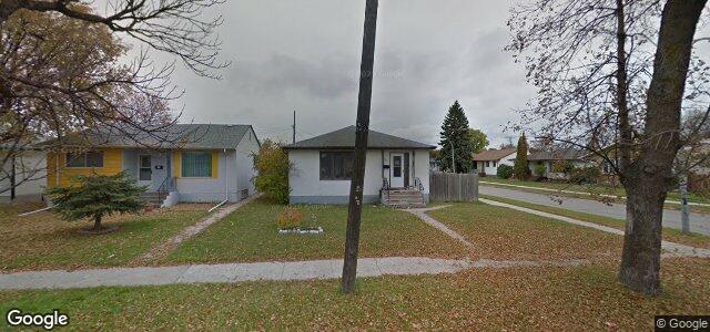 Larawan ng 637 Airlies Street sa Winnipeg, Manitoba