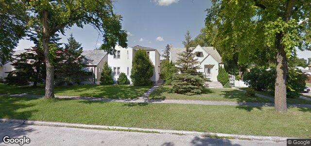 Larawan ng 729 Machray Avenue sa Winnipeg, Manitoba