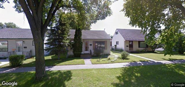 Larawan ng 744 Bannerman Avenue sa Winnipeg, Manitoba