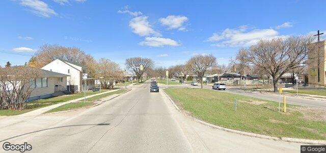 Larawan ng 806 Inkster Boulevard sa Winnipeg, Manitoba