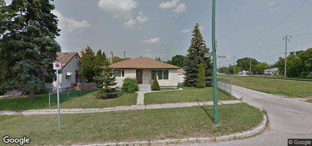 Larawan ng 811 Cathedral Avenue sa Winnipeg, Manitoba