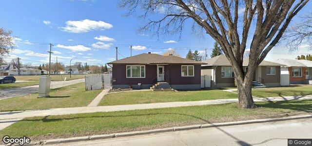 Larawan ng 828 Inkster Boulevard sa Winnipeg, Manitoba