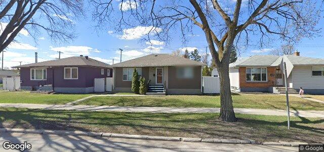 Larawan ng 832 Inkster Boulevard sa Winnipeg, Manitoba