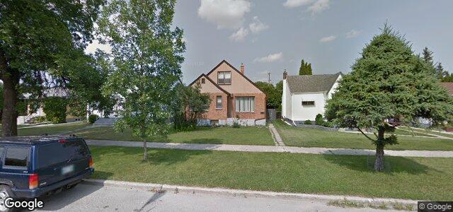Photo of 833 Cathedral Avenue in Winnipeg, Manitoba