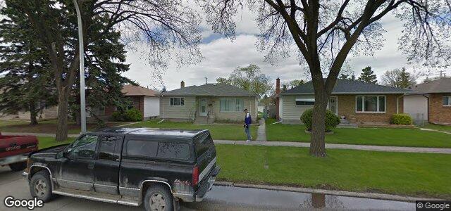Photo of 843 Lansdowne Avenue in Winnipeg, Manitoba