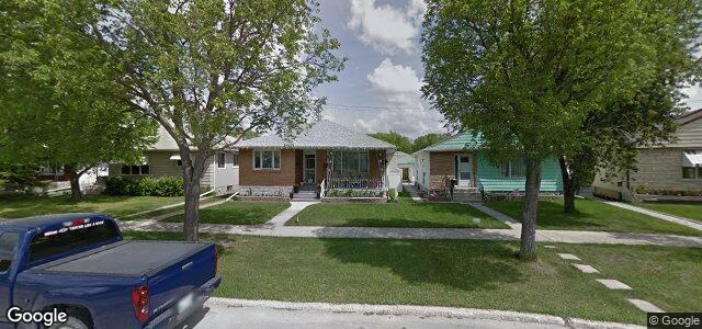 Larawan ng 865 Polson Avenue sa Winnipeg, Manitoba