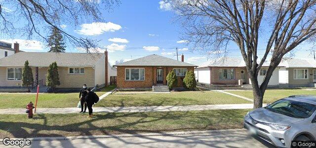 Larawan ng 898 Inkster Boulevard sa Winnipeg, Manitoba