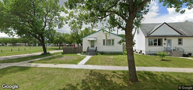 Larawan ng 980 Cathedral Avenue sa Winnipeg, Manitoba