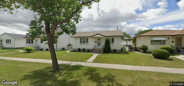 Photo of 988 Cathedral Avenue in Winnipeg, Manitoba