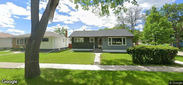 Larawan ng 990 Bannerman Avenue sa Winnipeg, Manitoba