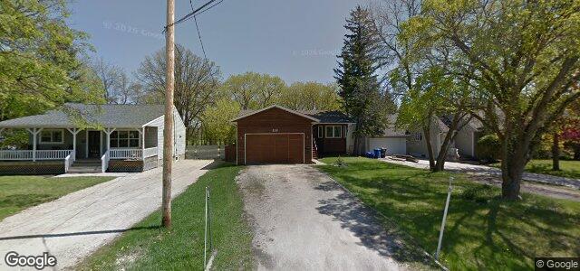 Larawan ng 156 Robindale Road sa Winnipeg, Manitoba
