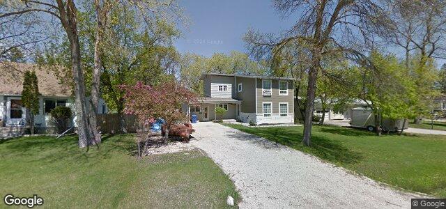 Larawan ng 214 Robindale Road sa Winnipeg, Manitoba