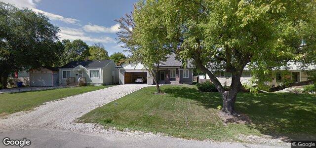 Larawan ng 5215 Rannock Avenue sa Winnipeg, Manitoba