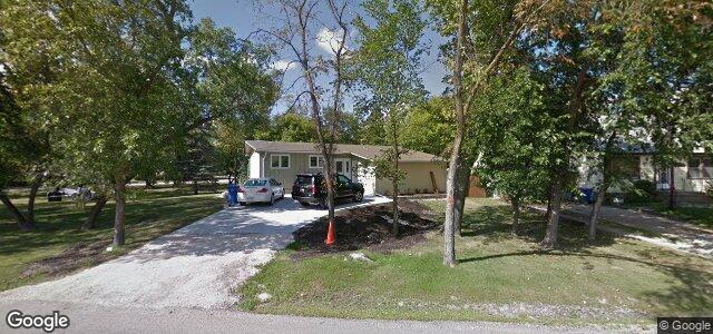 Larawan ng 5225 Rannock Avenue sa Winnipeg, Manitoba