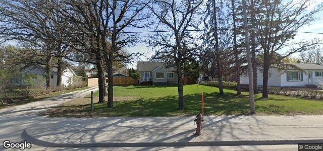 Larawan ng 5420 Roblin Boulevard sa Winnipeg, Manitoba