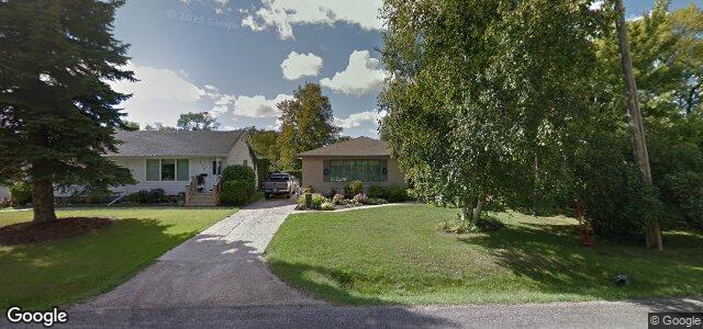 Larawan ng 572 Pepperloaf Crescent sa Winnipeg, Manitoba