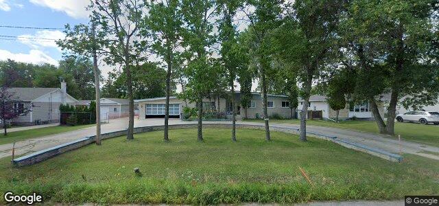Larawan ng 734 Harstone Road sa Winnipeg, Manitoba