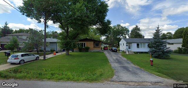 Larawan ng 750 Harstone Road sa Winnipeg, Manitoba