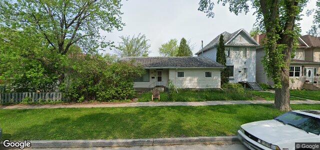 Larawan ng 1005 Jessie Avenue sa Winnipeg, Manitoba