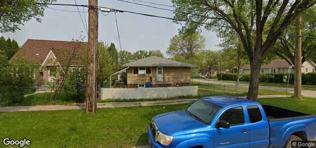 Larawan ng 1007 Scotland Avenue sa Winnipeg, Manitoba