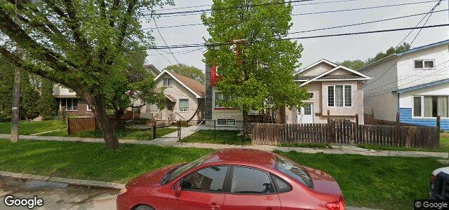 Larawan ng 1021 Scotland Avenue sa Winnipeg, Manitoba