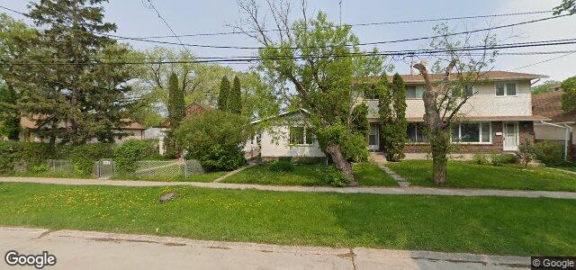 Larawan ng 1035 Scotland Avenue sa Winnipeg, Manitoba