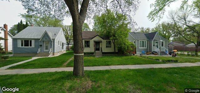 Larawan ng 1052 Warsaw Avenue sa Winnipeg, Manitoba