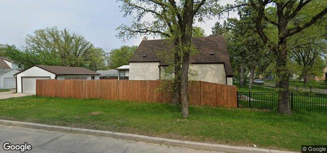 Larawan ng 1053 Warsaw Avenue sa Winnipeg, Manitoba