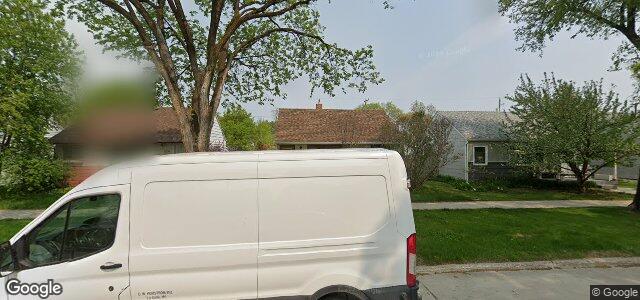 Larawan ng 1087 Lorette Avenue sa Winnipeg, Manitoba