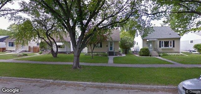 Larawan ng 1087 Warsaw Avenue sa Winnipeg, Manitoba