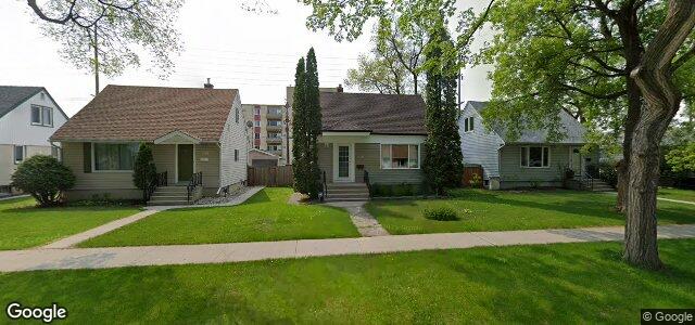 Larawan ng 1102 Lorette Avenue sa Winnipeg, Manitoba