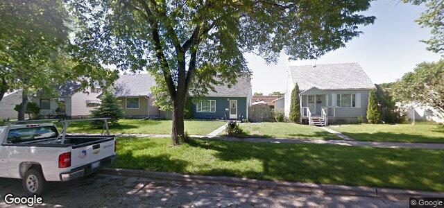 Larawan ng 1111 Dudley Avenue sa Winnipeg, Manitoba