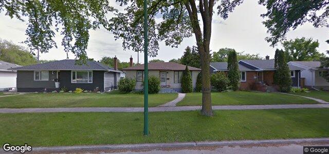 Larawan ng 1128 Warsaw Avenue sa Winnipeg, Manitoba