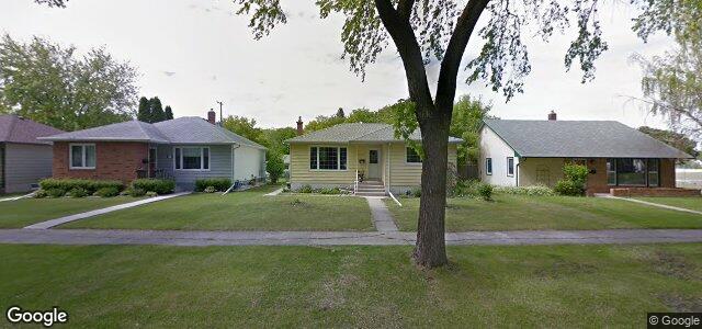 Larawan ng 1153 Warsaw Avenue sa Winnipeg, Manitoba