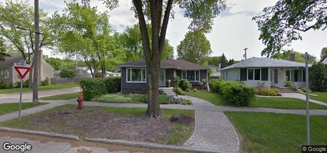 Larawan ng 1180 Warsaw Avenue sa Winnipeg, Manitoba