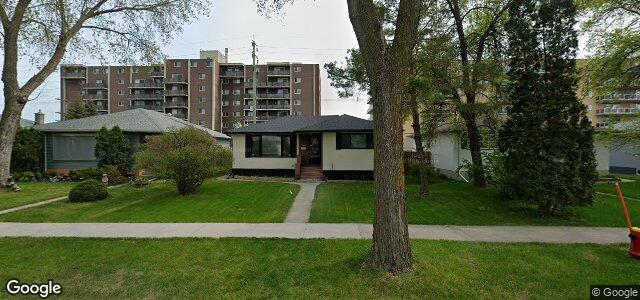 Larawan ng 1182 Lorette Avenue sa Winnipeg, Manitoba