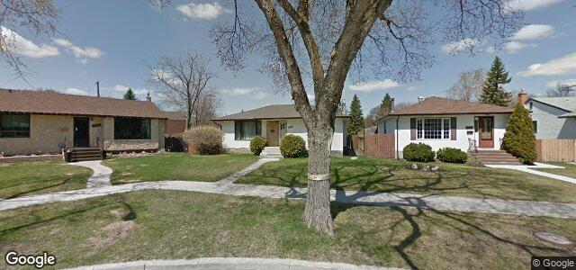 Larawan ng 1203 Warsaw Crescent sa Winnipeg, Manitoba