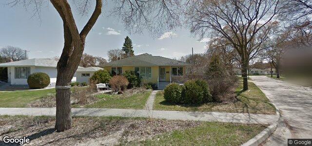 Larawan ng 1212 Warsaw Avenue sa Winnipeg, Manitoba