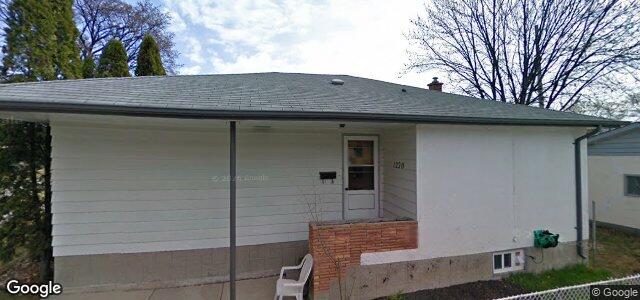 Larawan ng 1220 Mulvey Avenue sa Winnipeg, Manitoba
