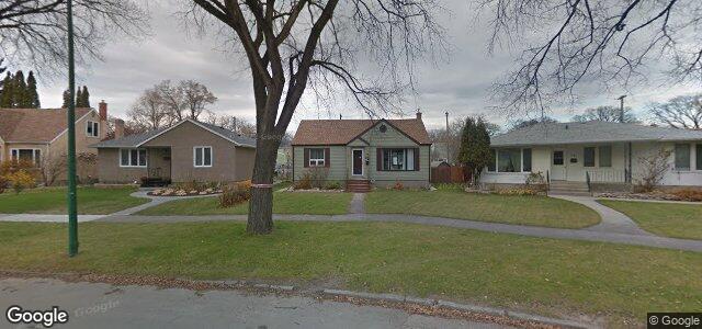 Larawan ng 235 Thurso Street sa Winnipeg, Manitoba