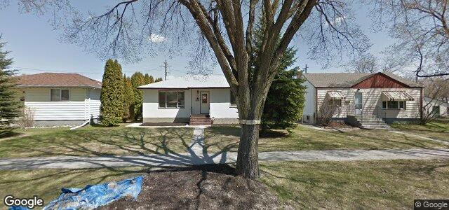 Larawan ng 326 Thurso Street sa Winnipeg, Manitoba
