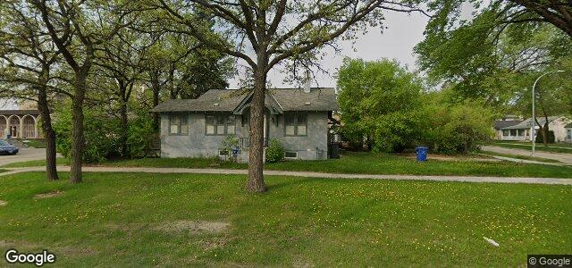Larawan ng 416 Harrow Street sa Winnipeg, Manitoba